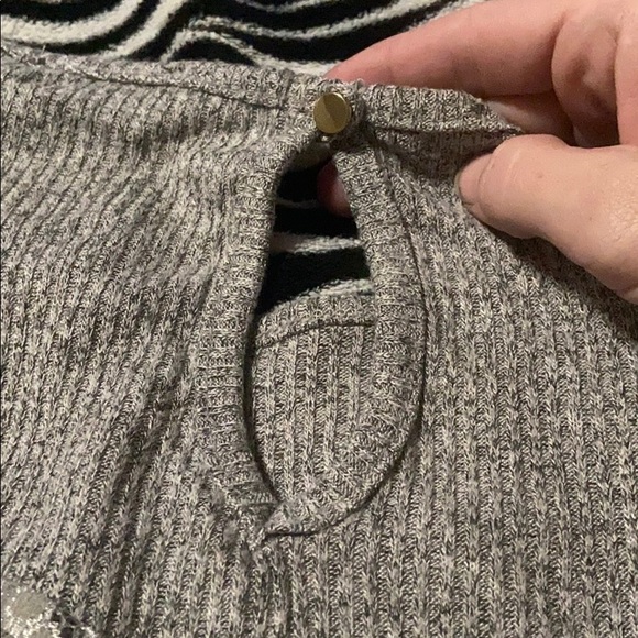 Heather Gray Tunic top - Picture 10 of 10